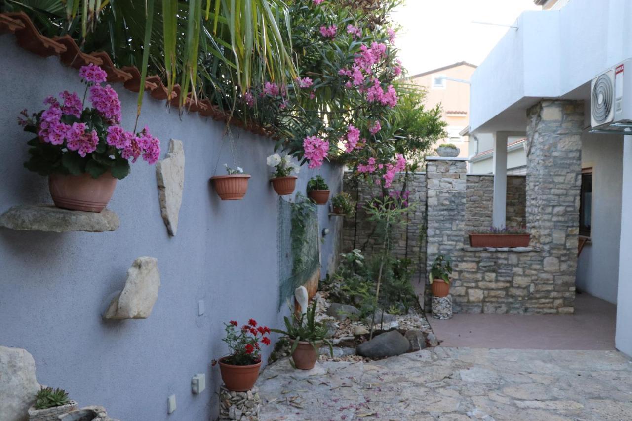 Apartment Sole Poreč Dış mekan fotoğraf