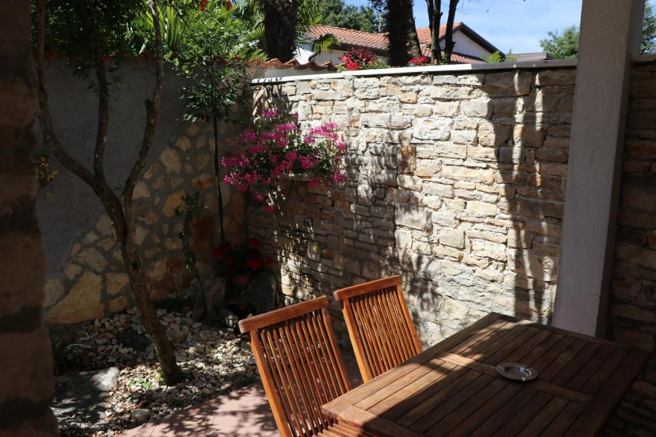Apartment Sole Poreč Dış mekan fotoğraf